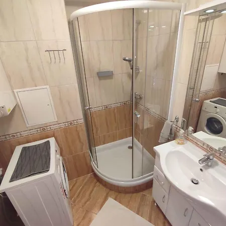 شقة In - Balaton 45328 *