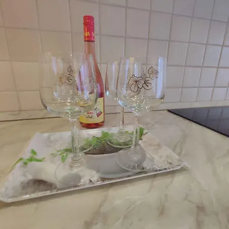 In - Balaton 45328 *