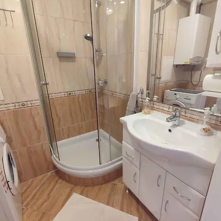 In - Balaton 45328 * شيوفوك