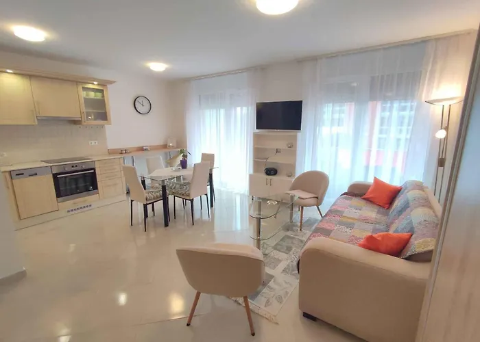 In - Balaton 45328 Lägenhet *